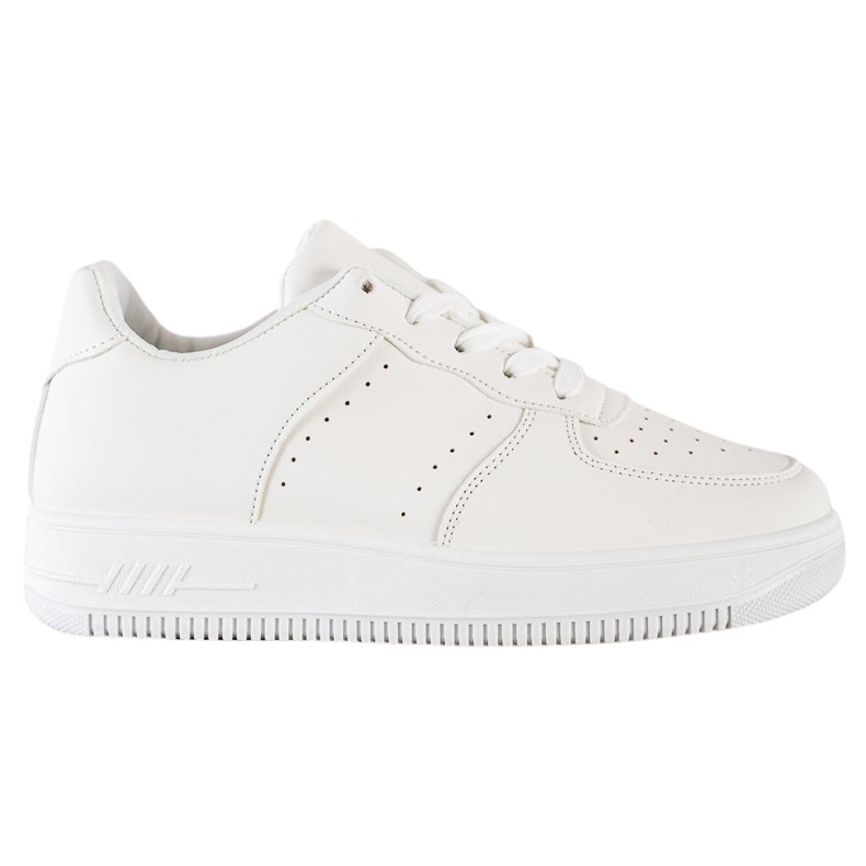 SHELOVET Zapatillas en la plataforma blanco