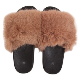 Pantuflas con piel de camello CK107P Camel marrón