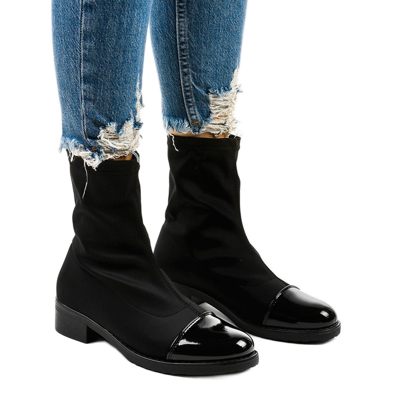 Botas sin cordones planas negras NC780 negro