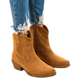 Botas camperas altas de ante caqui Kainella marrón