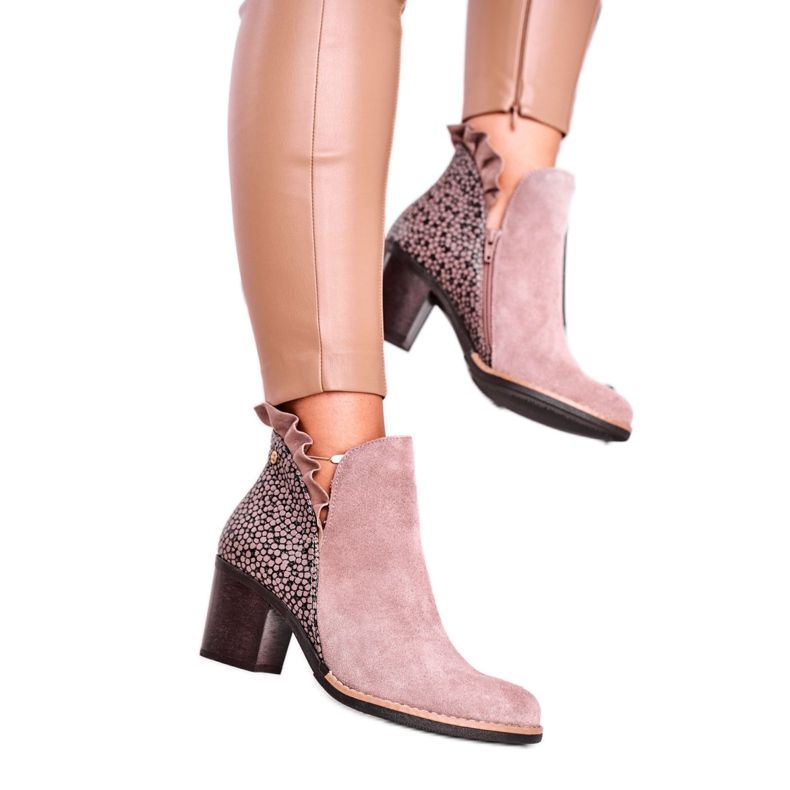 Botas de Mujer en el Tacón, Cuero Primavera Maciejka Beige 04833-04 Botas de Mujer en el Tacón, Cuero Primavera Maciejka Beige 04833-04