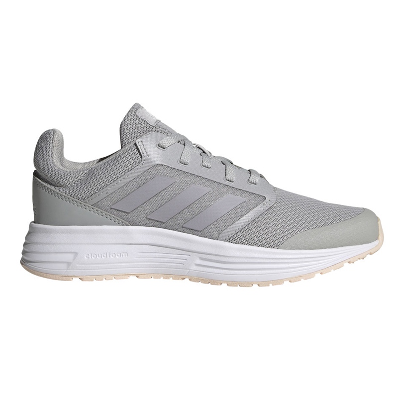 Zapatillas de mujer adidas Galaxy 5 gris claro FW6122