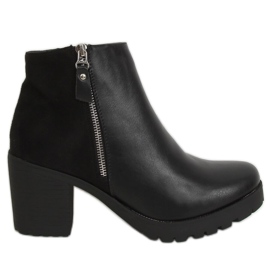 Botas negras con tacones anchos J802 Negra negro
