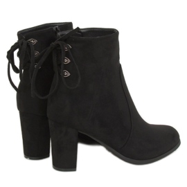 Tacones negros clásicos 6782-1 Negro