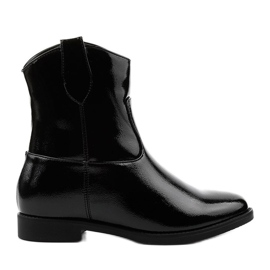 Botas negras aisladas con cuña oculta Leafoak de cuero ecológico negro