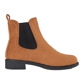Botas Chelsea marrones con estilo marrón