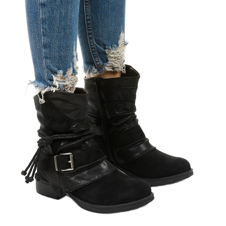 Botines negros con hebilla y parte superior decorativa de Coord