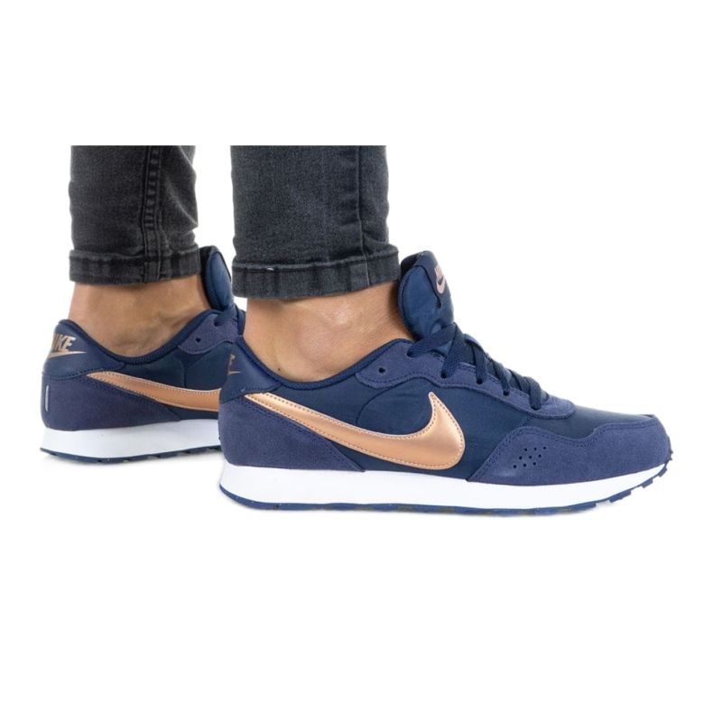 Zapatilla Nike Md Valiant (GS) Jr CN8558-401 azul marino dorado