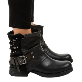 Botines planos negros de mujer con tachuelas M207 Botines planos negros de mujer con tachuelas M207