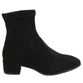 Negro YK-103 Botas negras con una parte superior suave