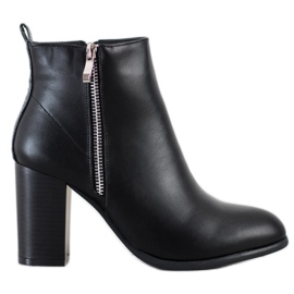 Cm Paris Botas clásicas con cremallera decorativa. negro