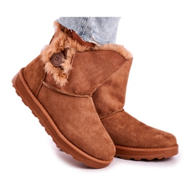 Botas de Gamuza con Botón de Piel Marrón