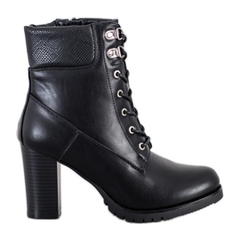 Queentina Botines con cordones en un poste negro