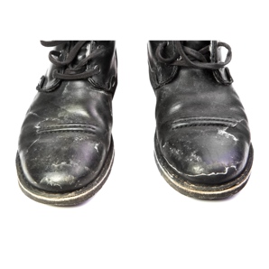 ¿Cómo y con qué quitar la sal de los zapatos?