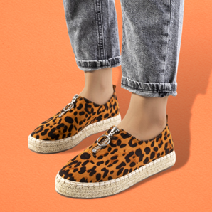 ¿Cómo llevar zapatos con estampado de leopardo? Estilos brillantes para diversas ocasiones.