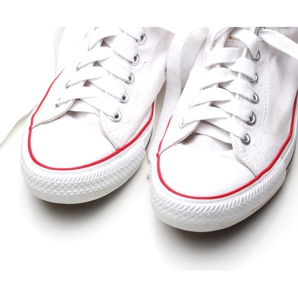¿De dónde vienen las zapatillas de deporte? La historia del calzado deportivo más popular.