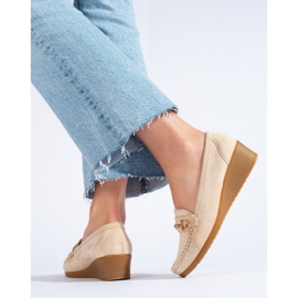 Mocasines mujer cuña ante Shelovet beige 2