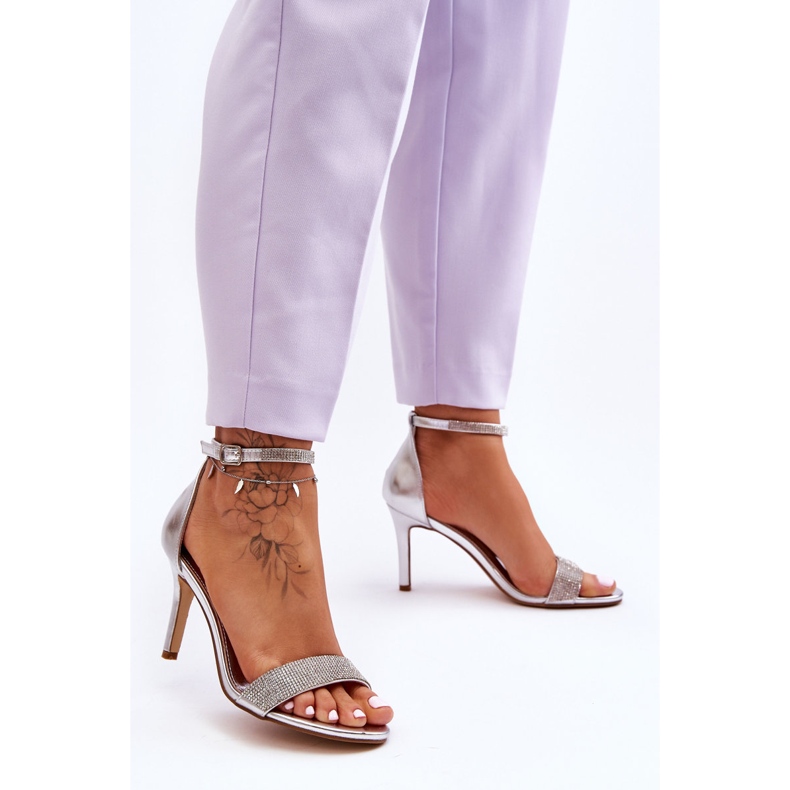 Sandalias De Mujer De Tacón Alto Con Pedrería Plata Perfecto 1