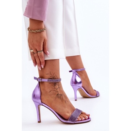 Sandalias De Mujer En Un Tacón Alto Con Joyas Púrpura Perfecto violeta 4