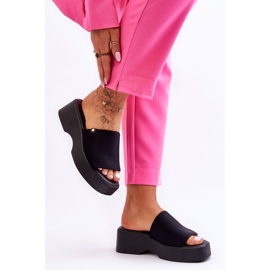 Zapatillas Mujer Plataforma Negro Carmela 1