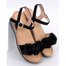 Sandalias cuña con flores de Pionter Black negro 1