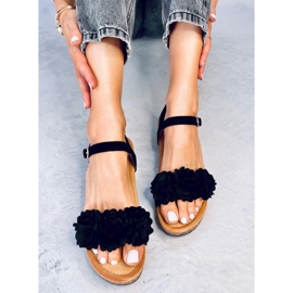 Sandalias cuña con flores de Pionter Black negro 4