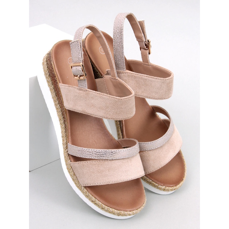 Frazier Sandalias beige con cuña 1