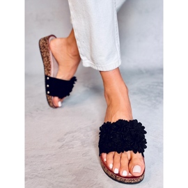 Sandalias cuña con flores de Galia Black negro 2