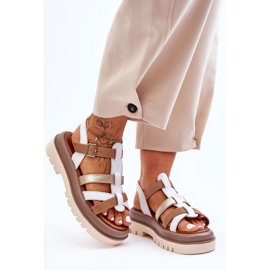 Sandalias Planas Piel Maciejka 06101-11 Blanco-Marrón beige 5