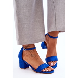 Sandalias clásicas de ante de tacón bajo azul luna de miel 6