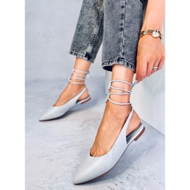 Bailarinas Jody Grey con cordones y tacón abierto gris 2