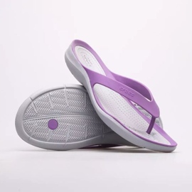 Crocs Swiftwater Flip W 204974-5F8 púrpura 1