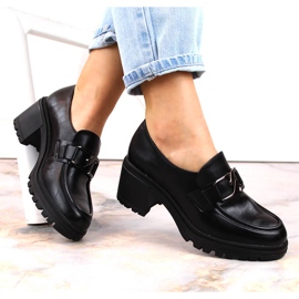 Vinceza 10921 mocasines negros en el poste y plataforma 1