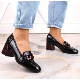 Zapatos de mujer lacados en negro con tacones decorativos Vinceza 10878 2