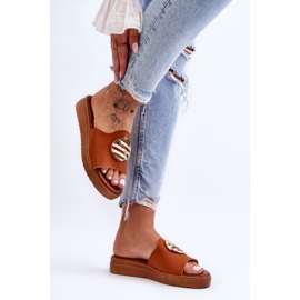 Pantuflas con adornos Camel Secrets para mujer marrón 2