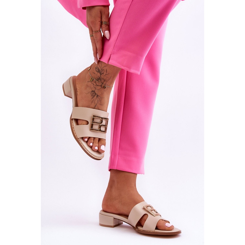 Pantuflas Elegantes De Mujer Con Adorno Atlantis Beige 2