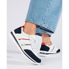Zapatillas de cuero para mujer en la plataforma Shelovet. blanco 2