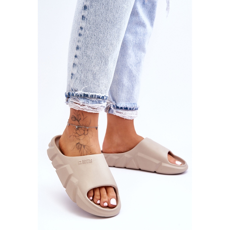 Pantuflas ligeras de espuma Big Star para mujer LL274593 Beige 1