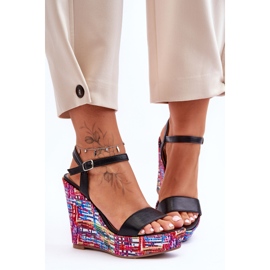 Sandalias Mujer On A Colorful Wedge Negro Malibu 1