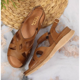 Sandalias mujer piel con elastico marron Dolce Pietro marrón 6