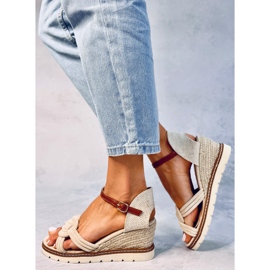 Sandalias con cuña Tedder Beige 4