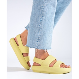 Sandalias de goma verde oliva Shelovet para mujer 3