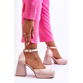 Bombas de moda en tacones masivos beige sandia 1