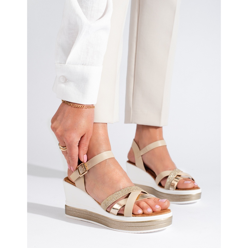 Sandalias mujer cuña Shelovet beige 1