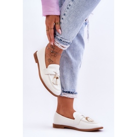 Mocasines Clásicos De Piel Con Flecos Camis Blanco 4