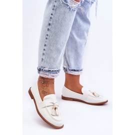 Mocasines Clásicos De Piel Con Flecos Camis Blanco 3