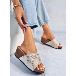 Sandalias con cuña Greco albaricoque beige 4