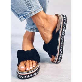 Delair Black suelas altas con lazo negro 2