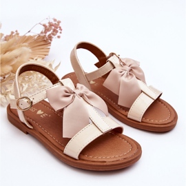 Sandalias infantiles lacadas con lazo, beige Netina 5