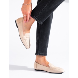 Mocasines clásicos de ante beige de Shelovet 2